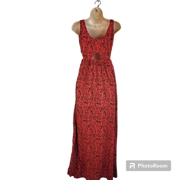 Maxi Dress sleeveless cutout detail Size M - Picture 9 of 9